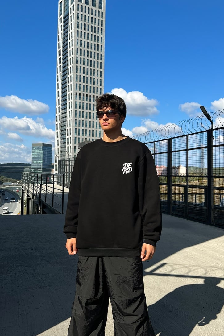 DFND Basic Siyah Oversize Sweatshirt