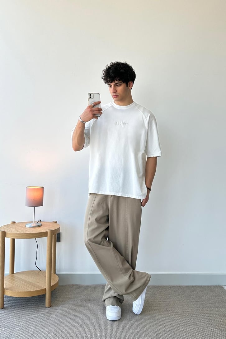 Diblins Nakışlı Beyaz Oversize Tişört
