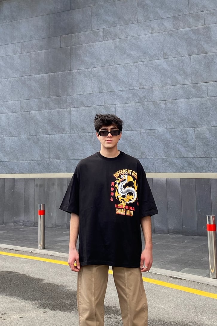 Different Body Oversize Premium  Tshirt