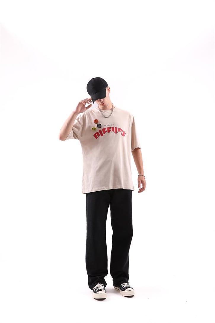 Diffuse Baskılı Rozet Aksesuarlı Oversize Vizon Tshirt