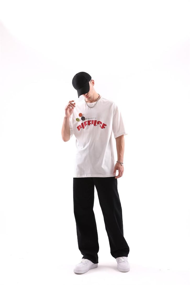 Diffuse Baskılı Rozet Aksesuarlı Taş Rengi Oversize Tshirt