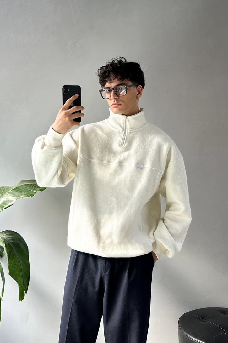 Dik Yaka Halt Zip Şardonlu Kumaş Sweatshirt