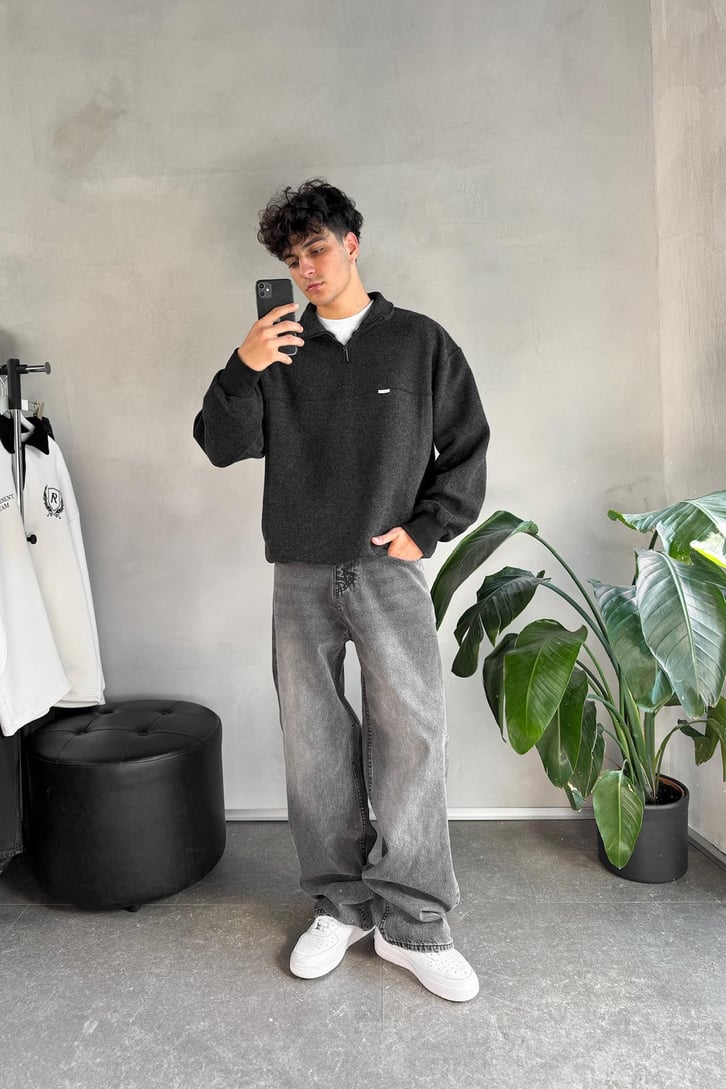 Dik Yaka Halt Zip Şardonlu Kumaş Sweatshirt