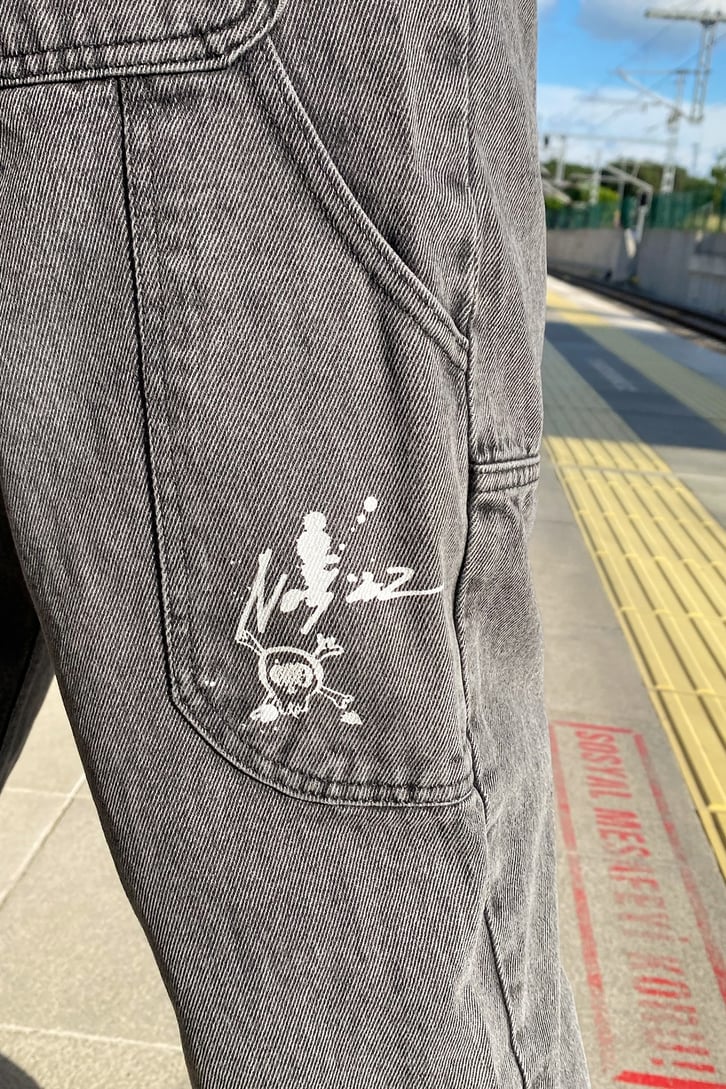 Dikiş Detay Baskılı Antrasit Regular Fit Jean