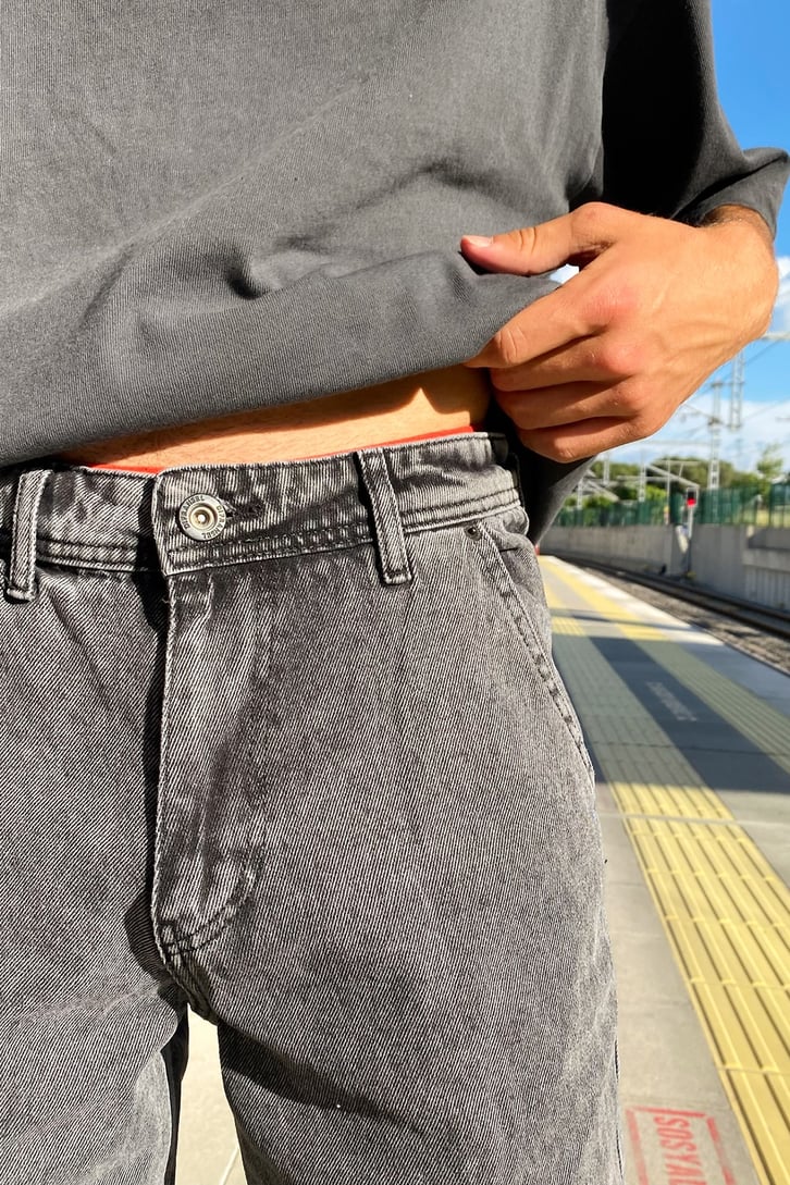 Dikiş Detay Baskılı Antrasit Regular Fit Jean