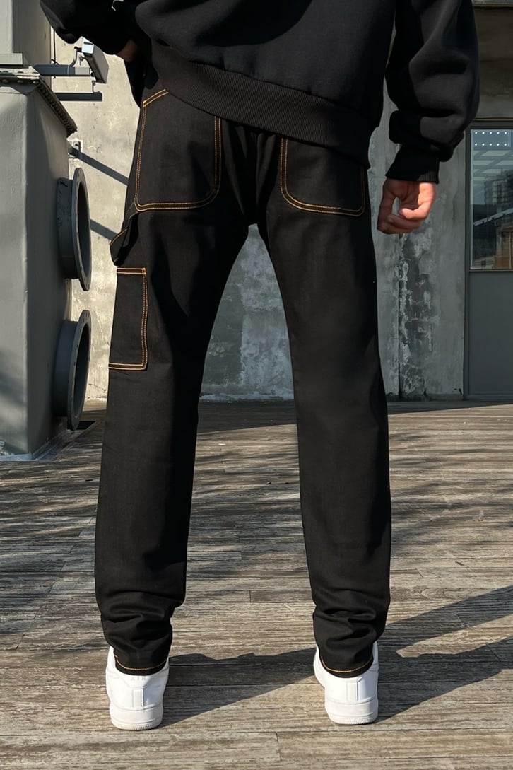 Dikiş Detay Siyah Regular Fit Jean