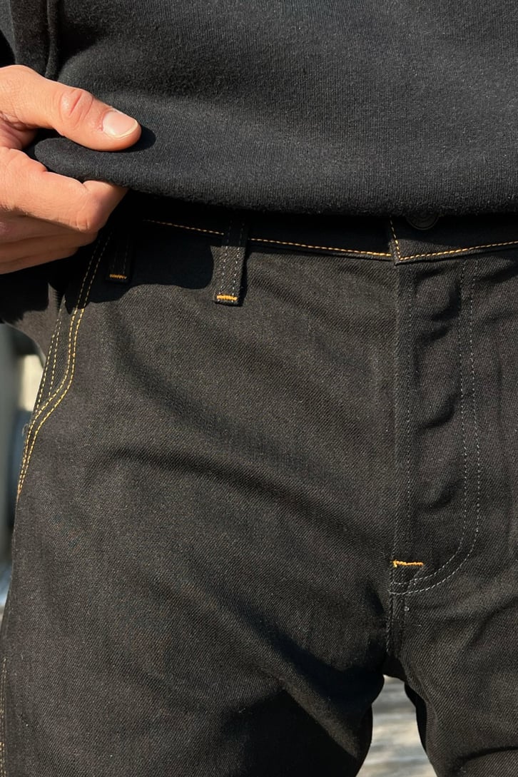 Dikiş Detay Siyah Regular Fit Jean