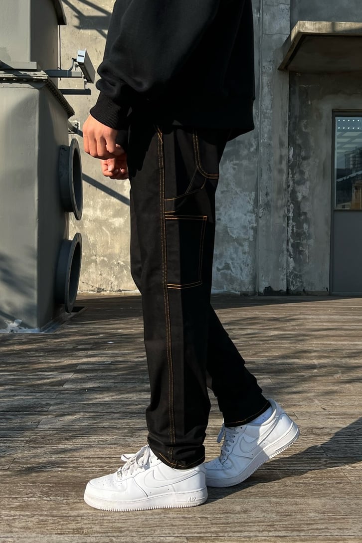 Dikiş Detay Siyah Regular Fit Jean