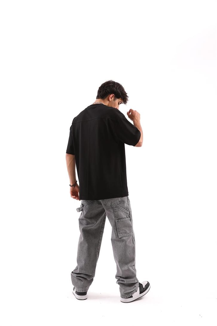 Dikiş Detaylı Siyah Oversize Tişört