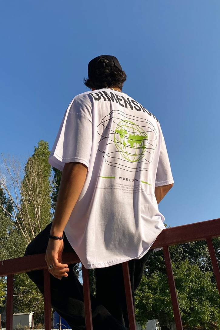 Dimension Sırt Baskılı Beyaz Oversize Tshirt