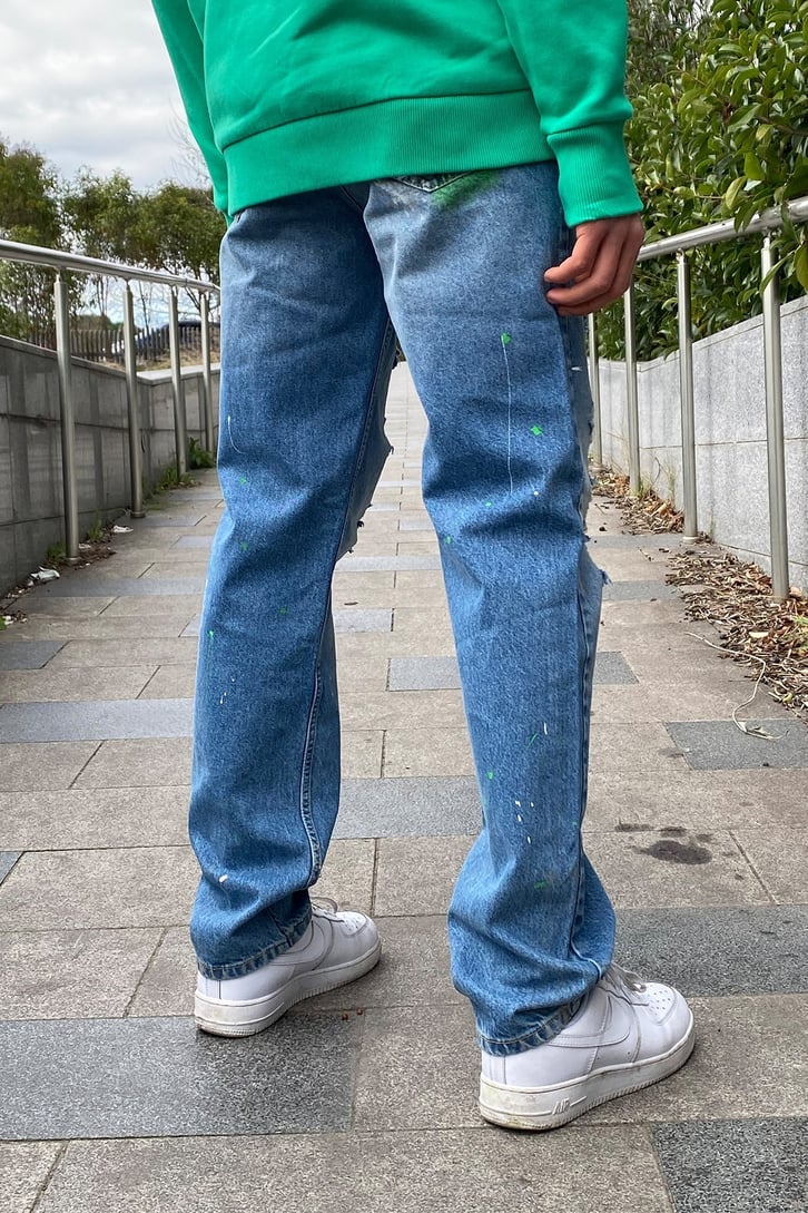 Disteressed Losse Fit Jean
