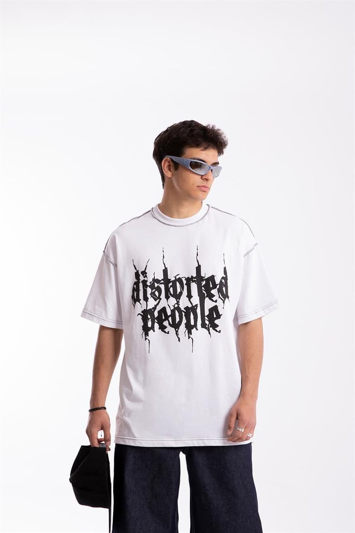 Distorted People Baskılı Beyaz Oversize Tişört