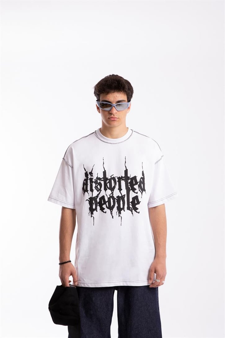 Distorted People Baskılı Beyaz Oversize Tişört