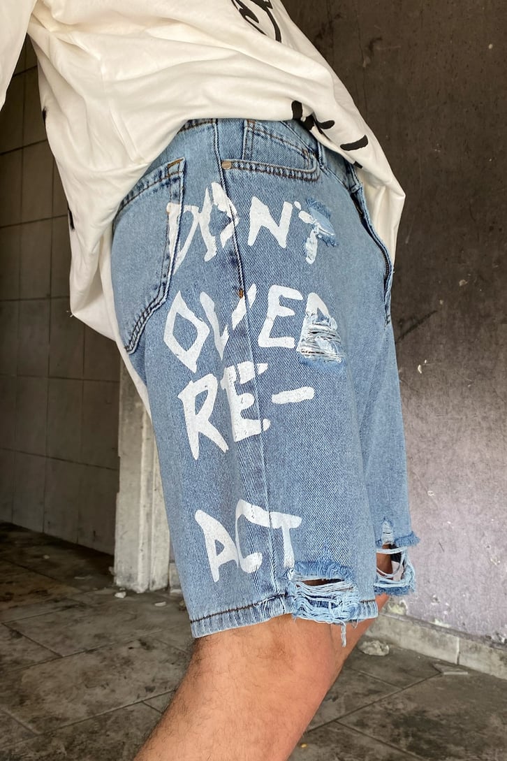 Distressed Baskılı Buz Mavisi Kot Şort