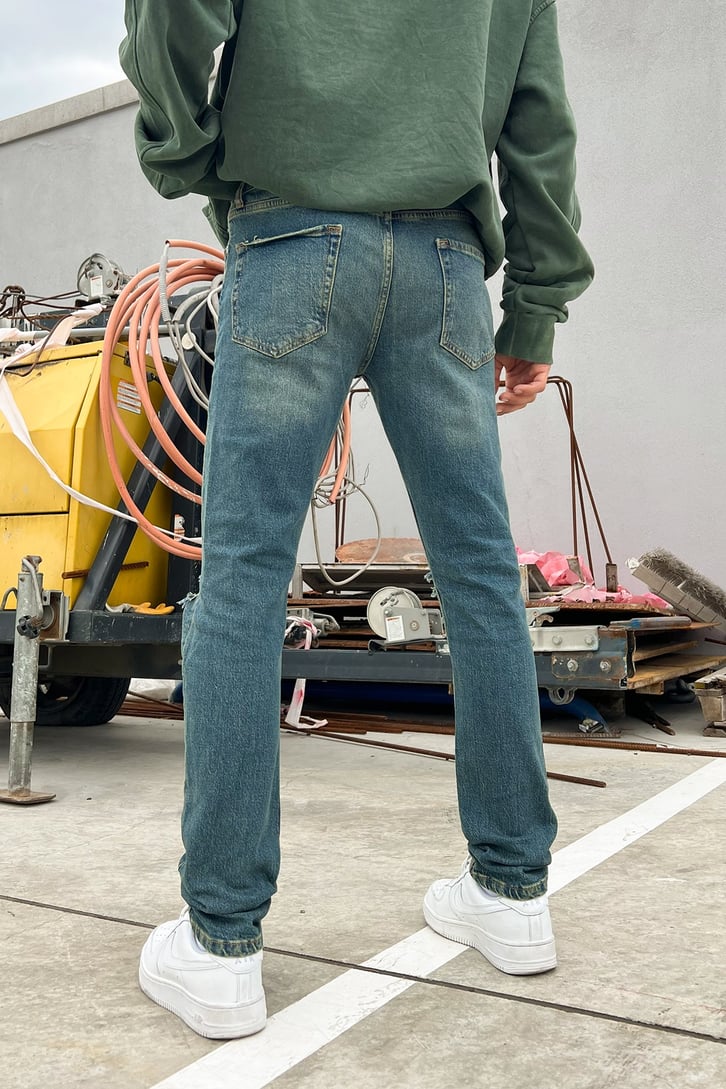 Distressed Skinny Fit Premium Jean