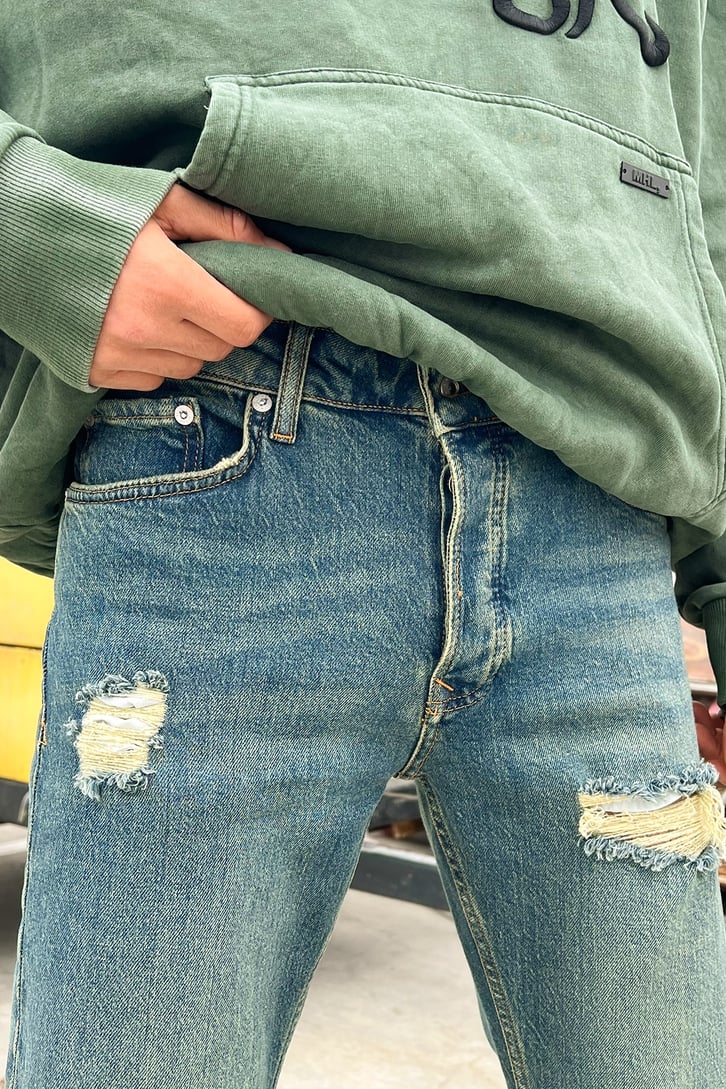 Distressed Skinny Fit Premium Jean