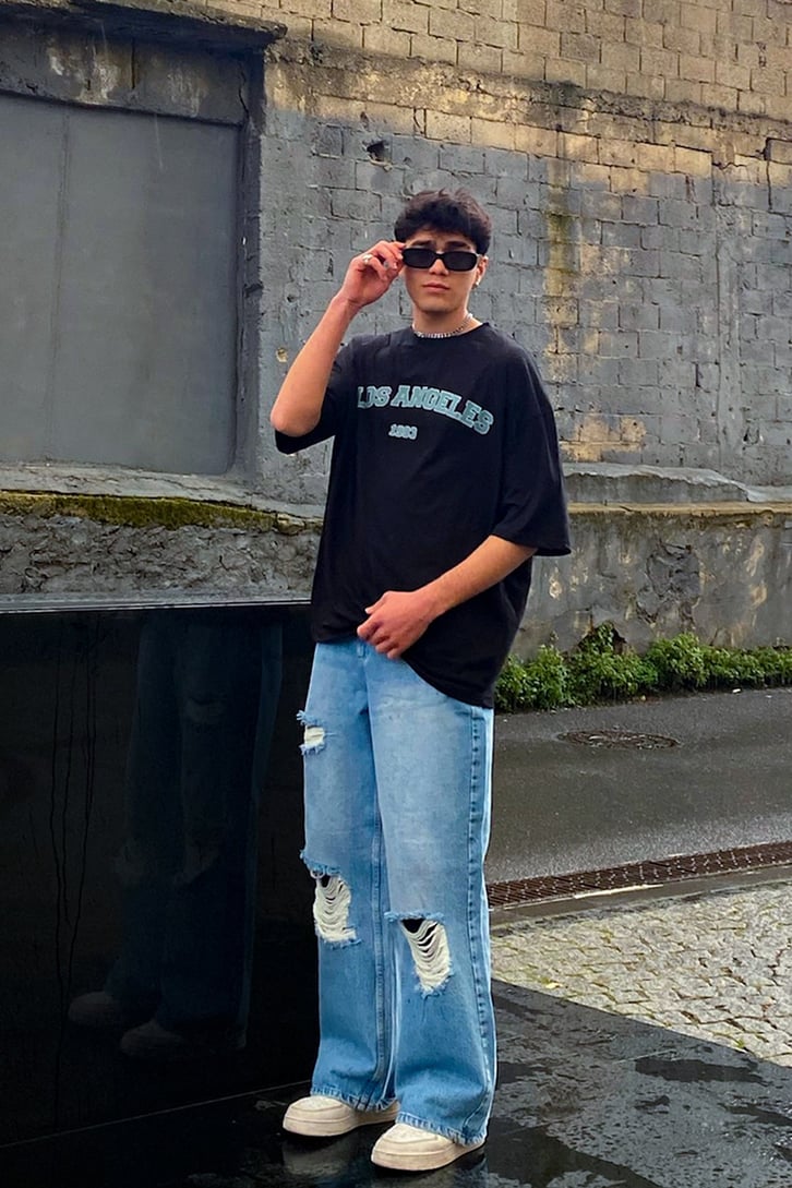 Distressed Sky Blue Premium Baggy Jean