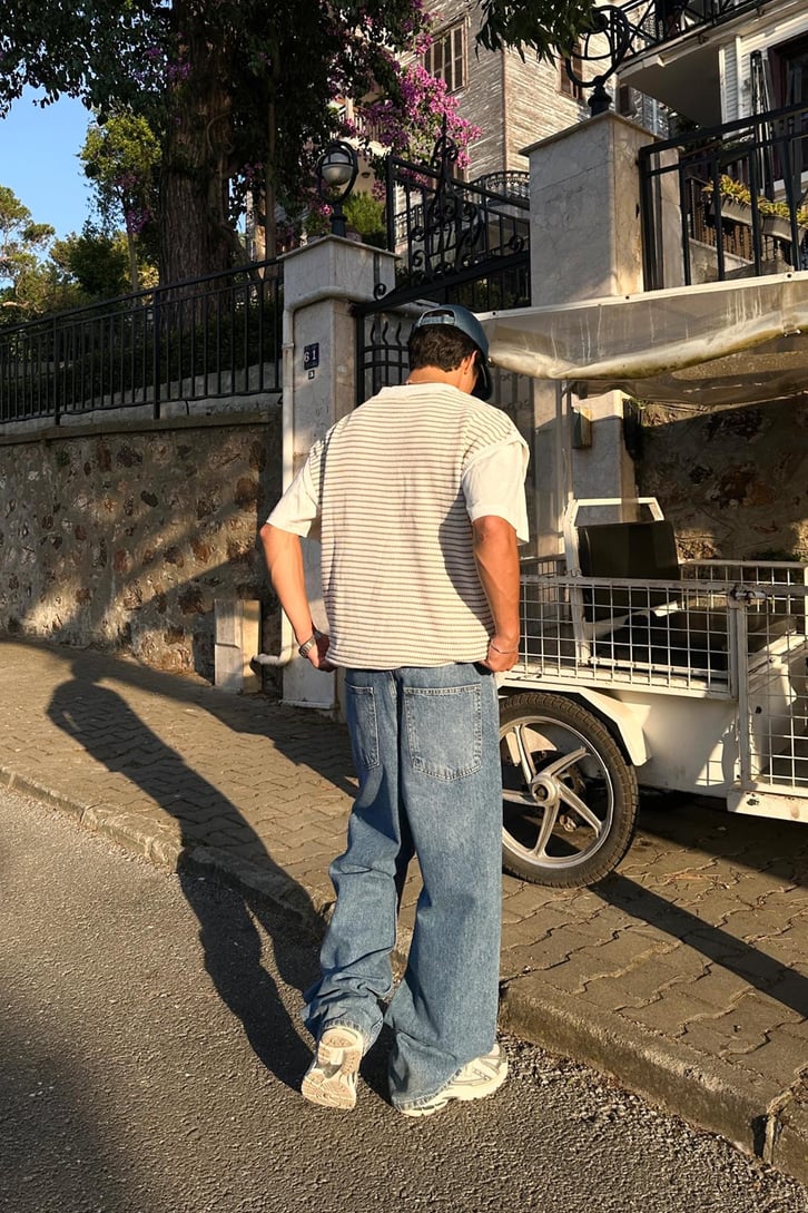 Dokulu İnce Triko Gri Çizgili Süveter