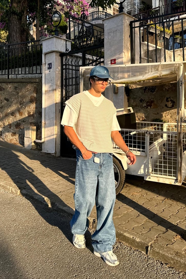 Dokulu İnce Triko Gri Çizgili Süveter