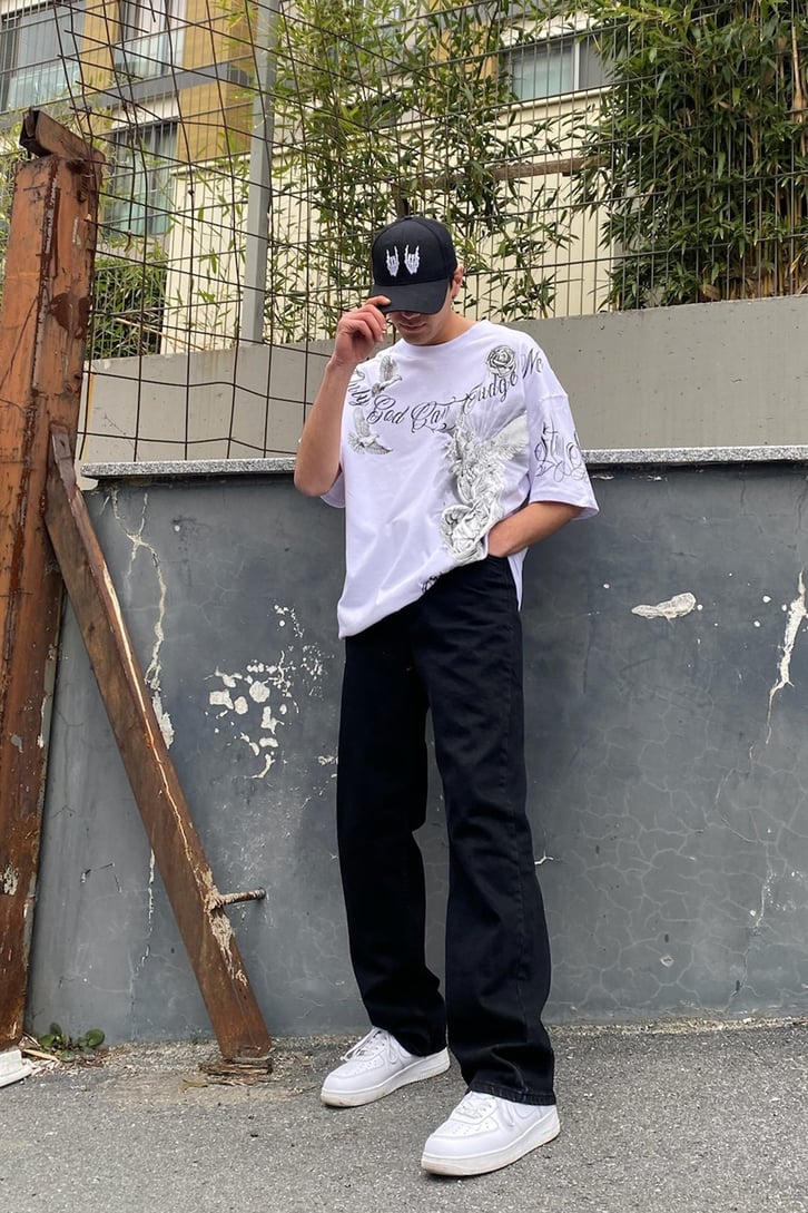 Don't Judge Oversize Beyaz Tshirt