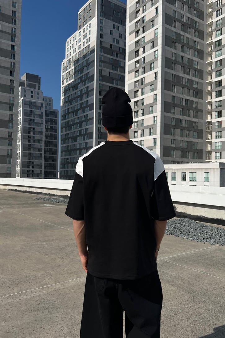 Double Color Baskılı Beyaz Oversize Tişört