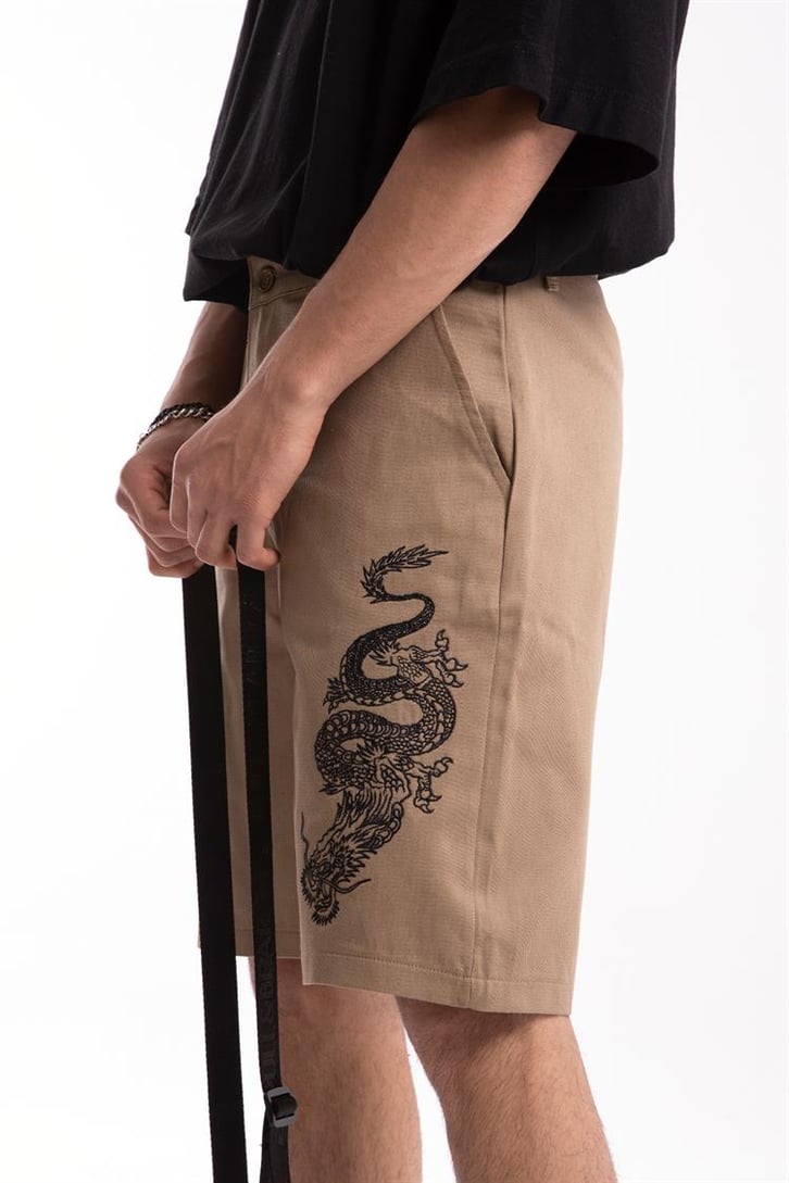 Dragon Baskılı Camel Keten Şort