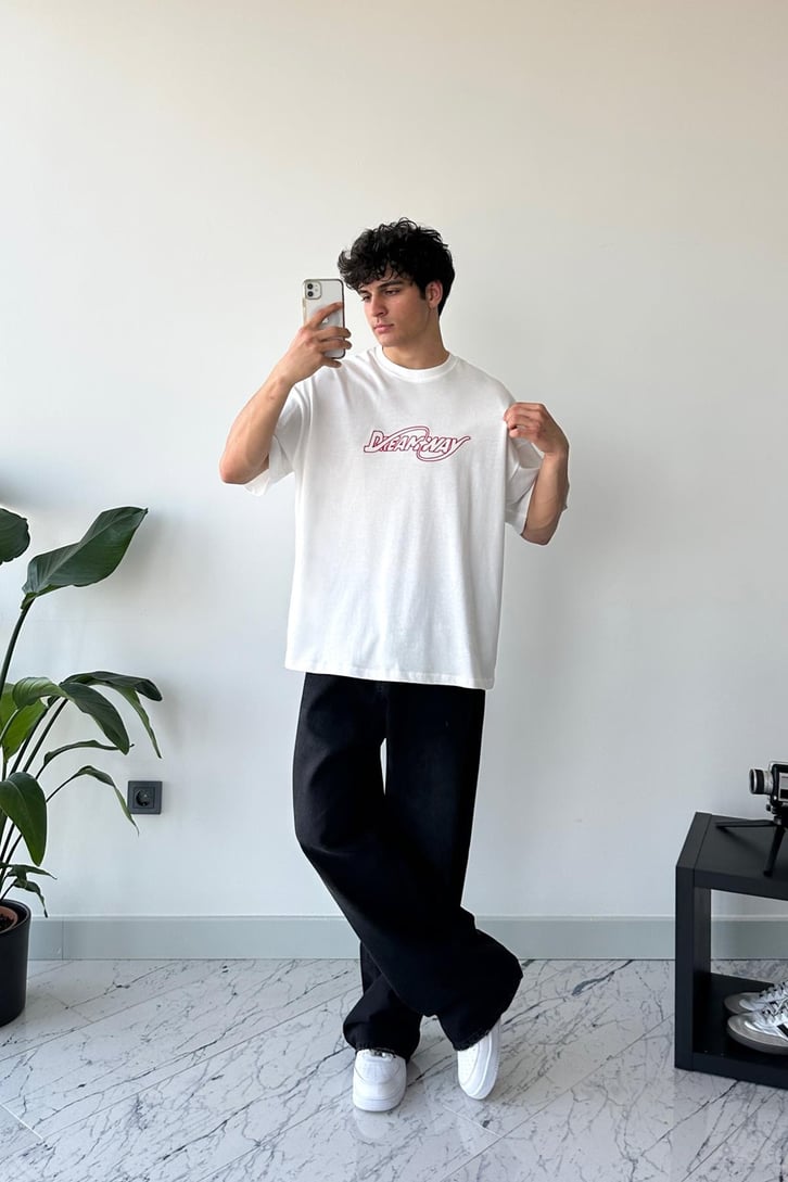 Dreamway Nakışlı Ekru Oversize Tişört