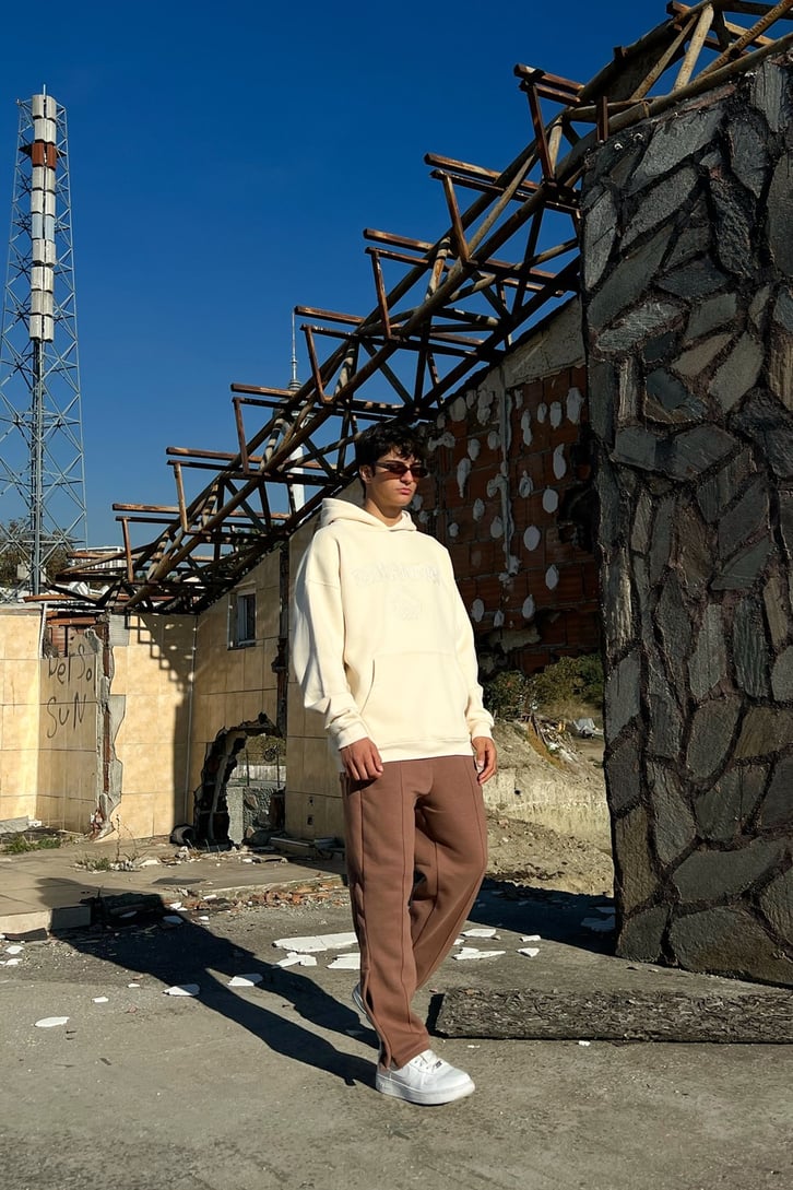 Dropouts Nakışlı Oversize Sweatshirt