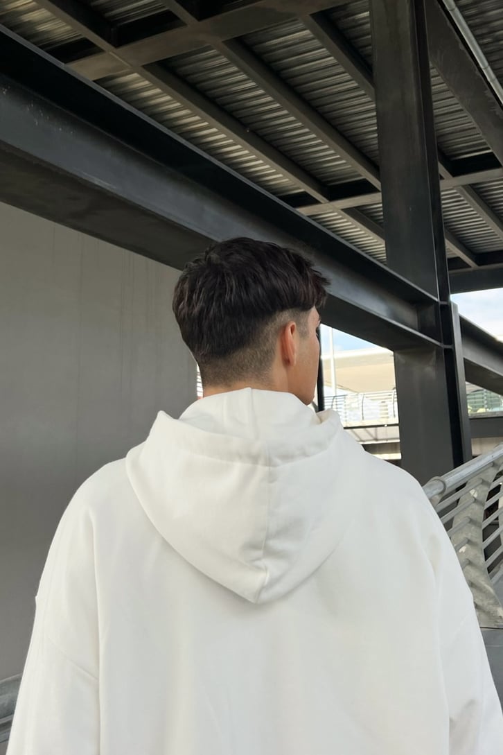 DSGN Nakışlı Basic Beyaz Oversize Sweatshirt