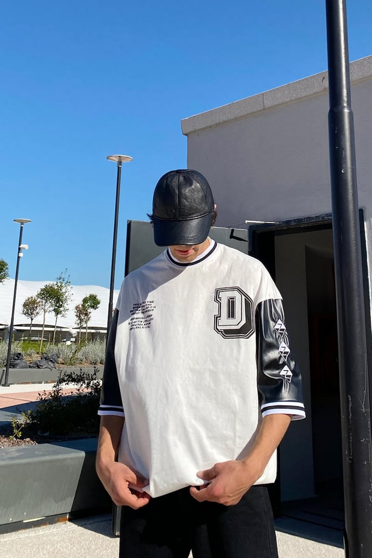 Dughead D. Baskılı Polo Yaka Siyah Oversize Tshirt