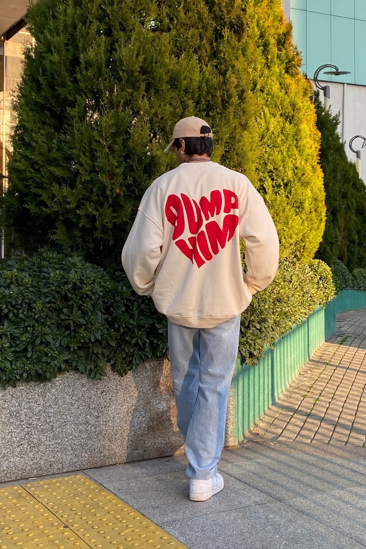 Dump Him Oversize Back Printed Sweatshirt