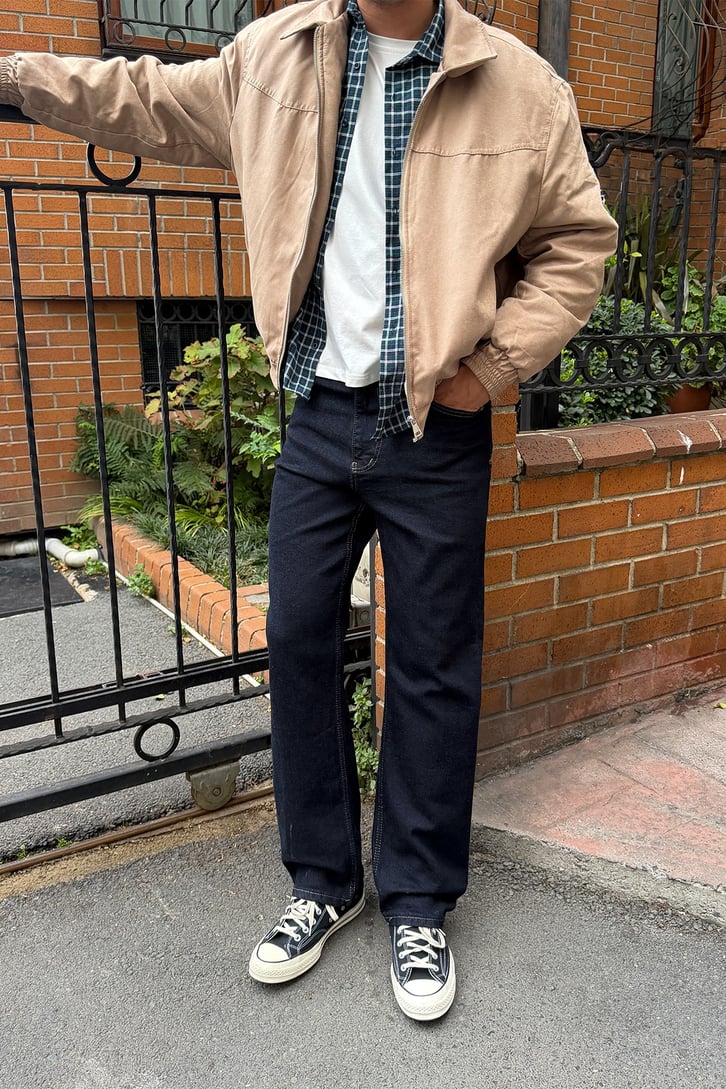 Düz Yıkamalı Baggy Fit Jean