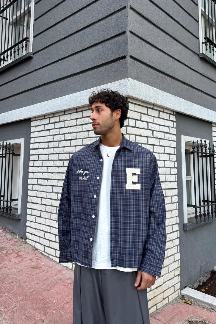 E Nakış Ekose Oversize Gömlek