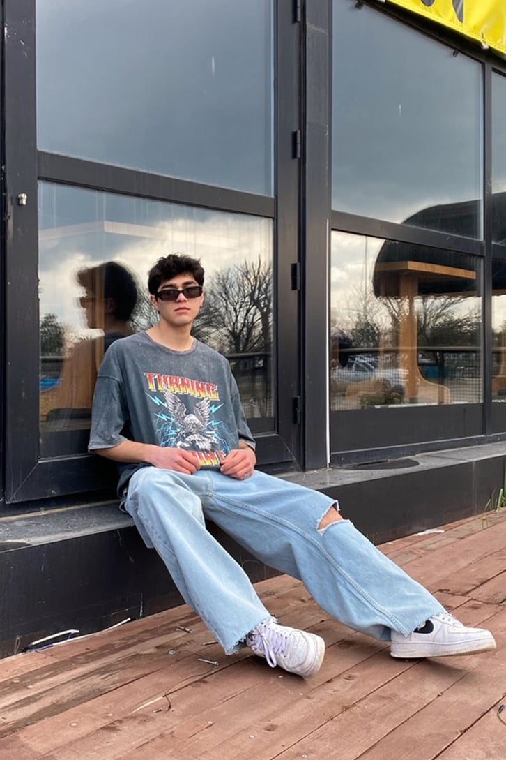 Eagle Printed Acid Wash Oversize Tshirt