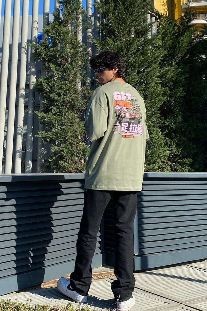 Eat Noodle! Haki Oversize Tshirt