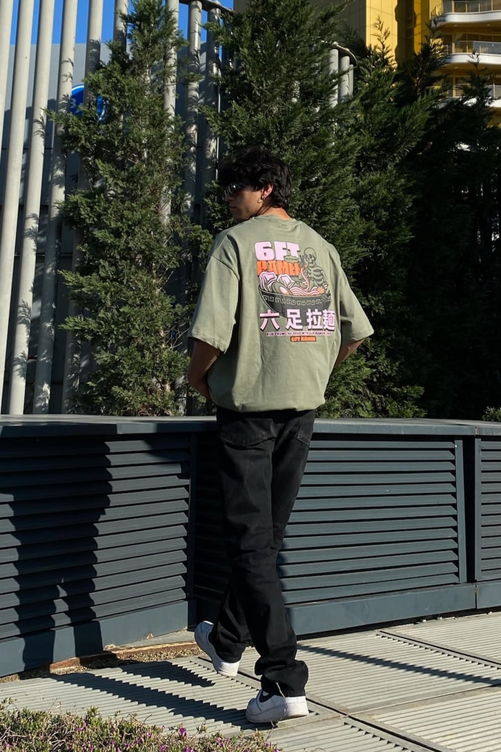 Eat Noodle! Oversize Tshirt