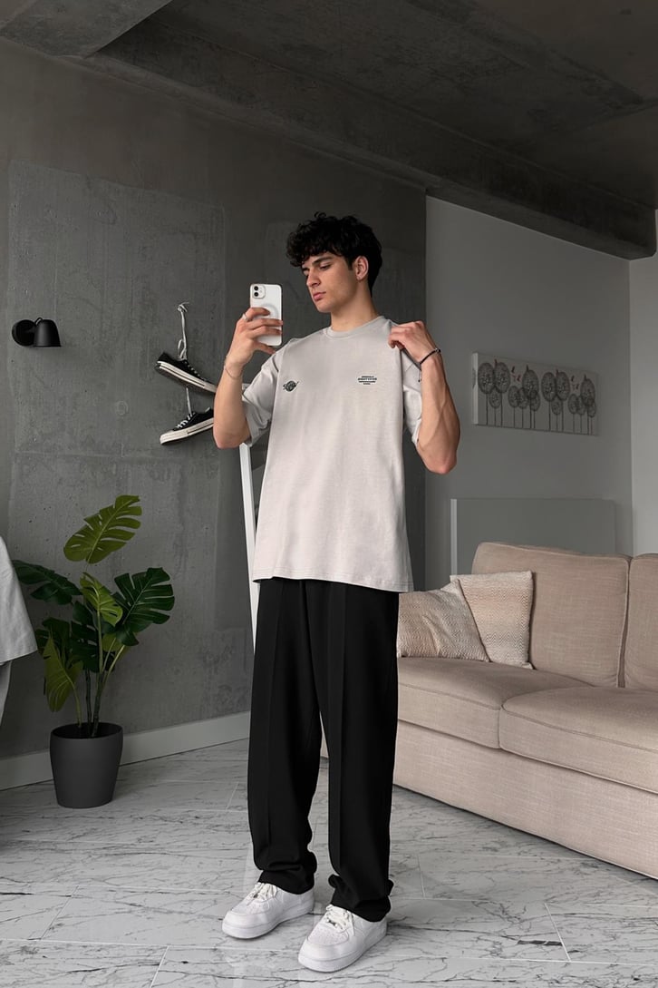 Eightyfive Baskılı Taş Rengi Oversize Tişört