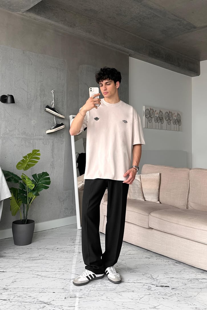 Eightyfive Baskılı Taş Rengi Oversize Tişört