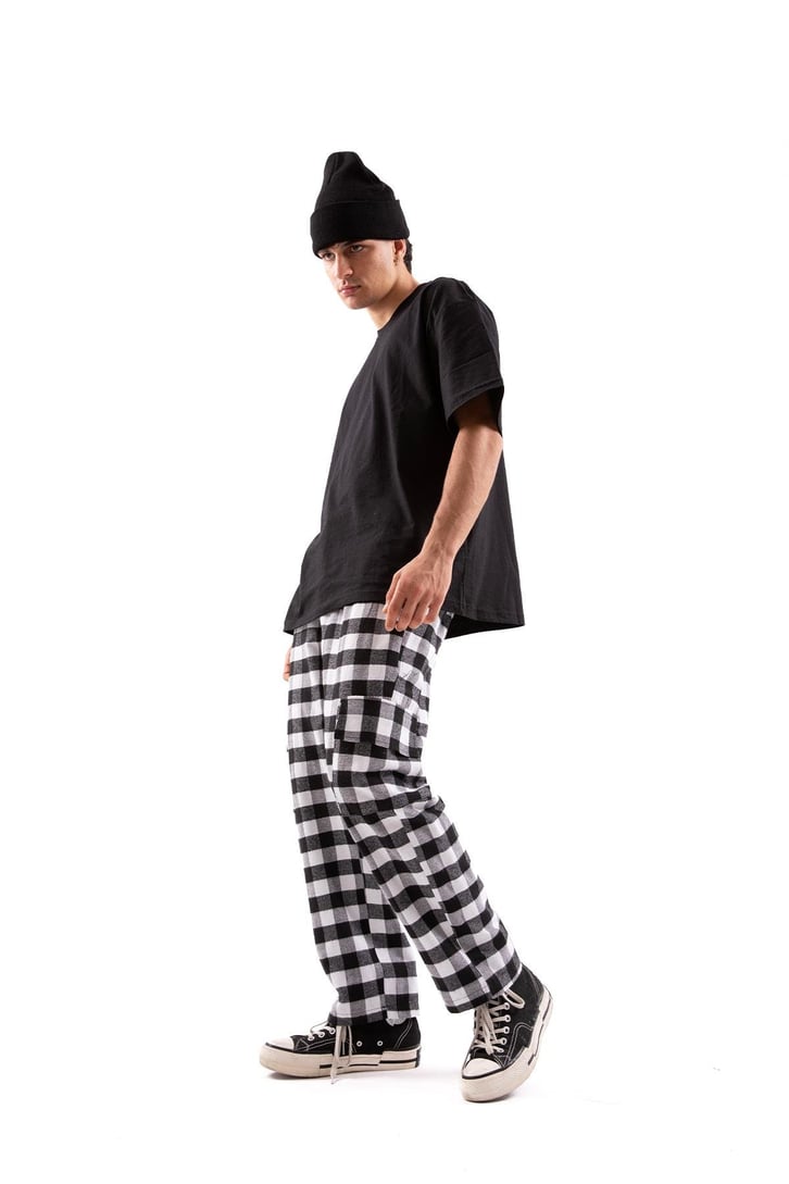 Ekose Desenli Kargo Cepli Siyah Pijama