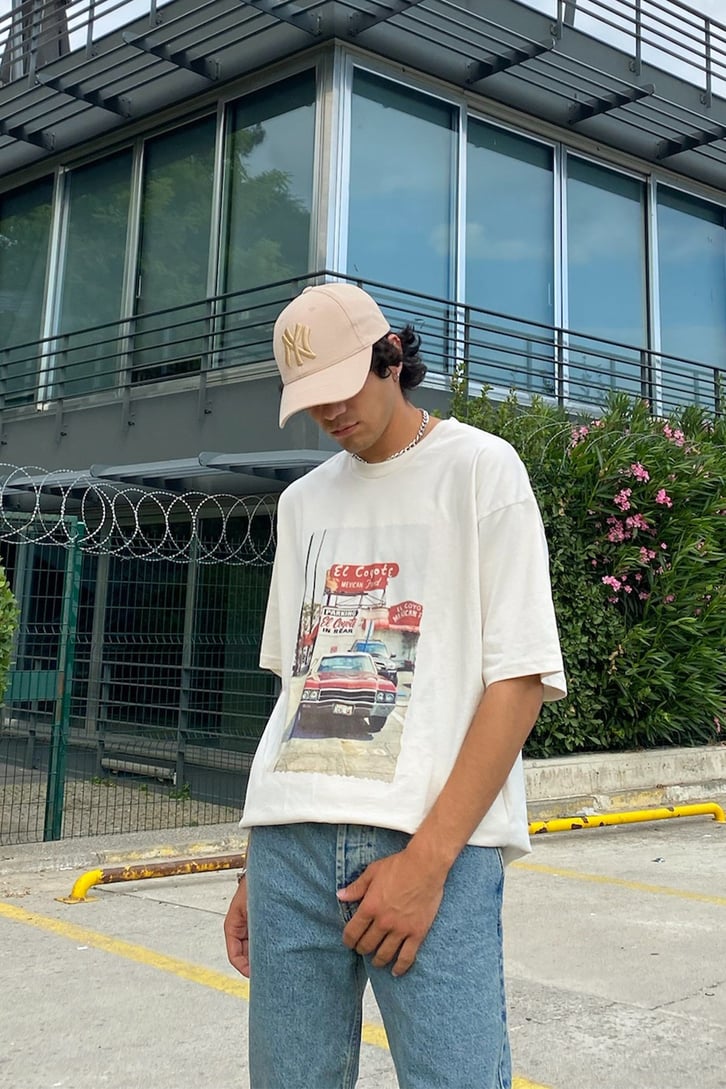 El Coyote Baskılı Taş Rengi Oversize Tshirt