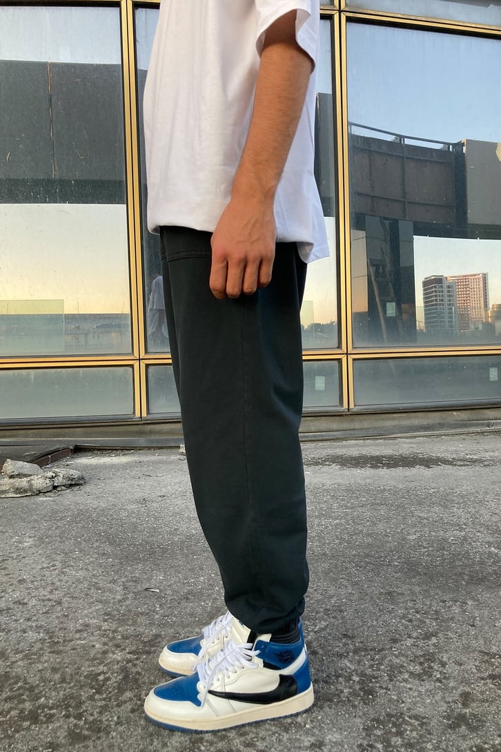 Elastic Leg Outfit Anthracite Sweatpant