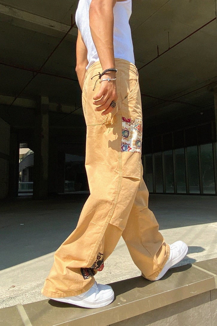 Emblem Patch Detay Hardal Baggy Jean