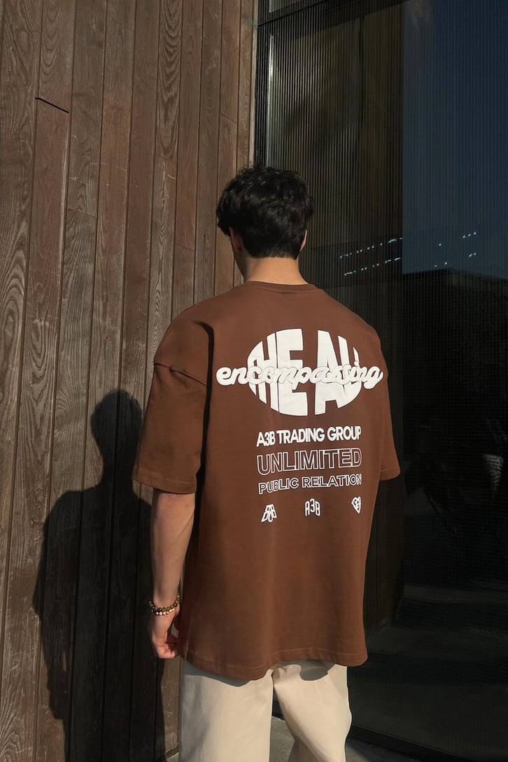 Encompassing Baskılı Beyaz Oversize Tişört