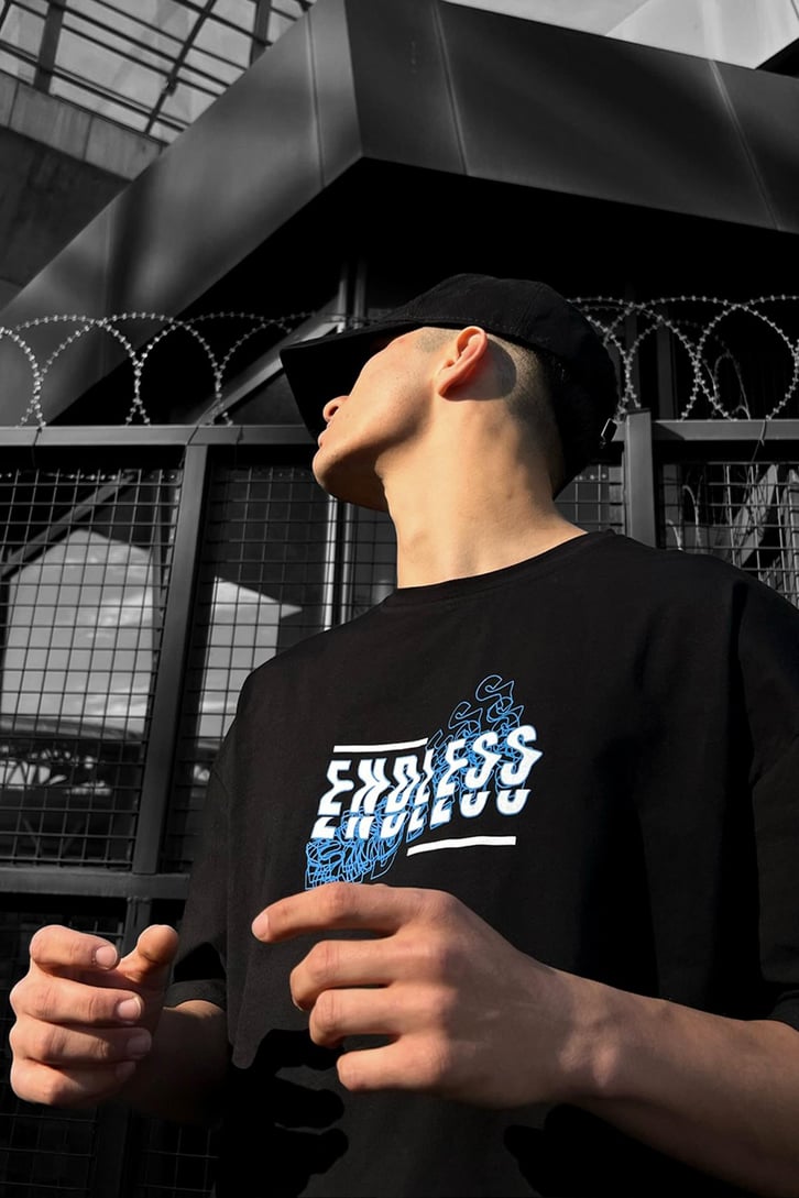 Endless Sırt Baskılı Oversize Tshirt