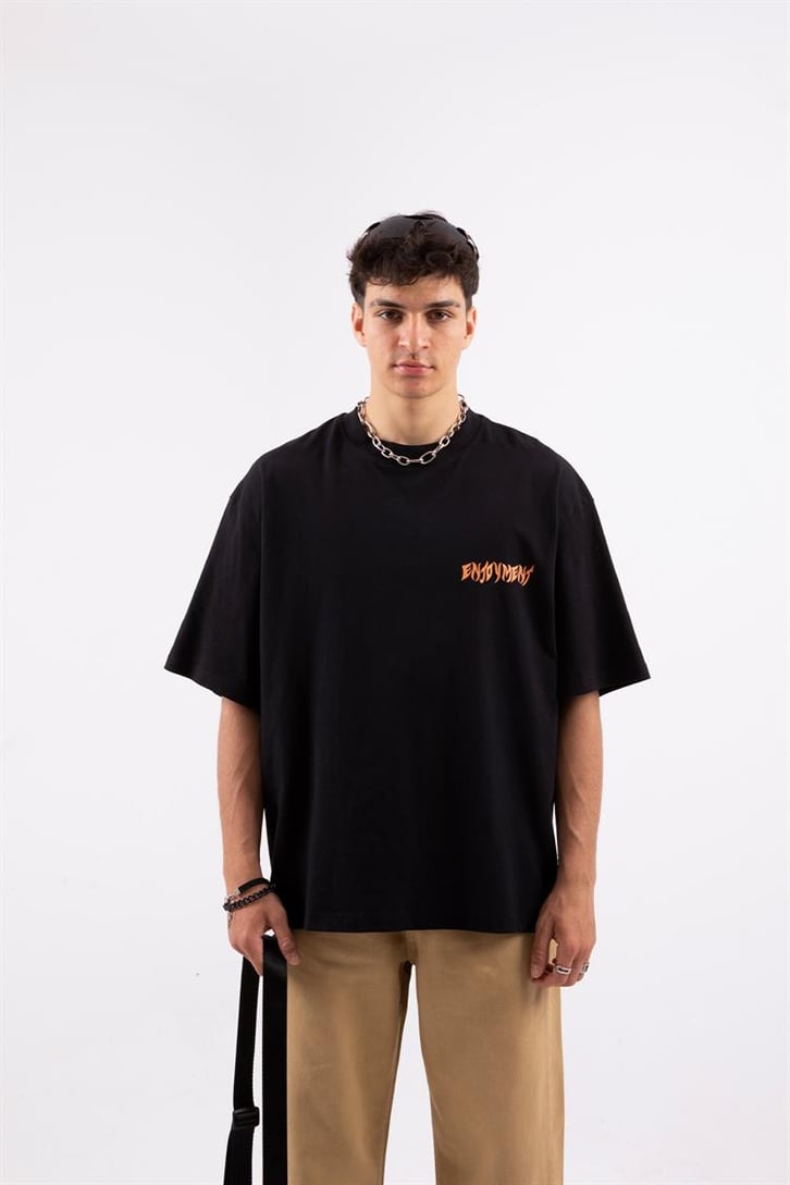 Enjoyment Baskılı Siyah Oversize Tshirt