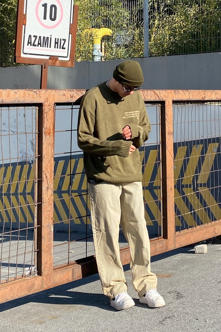 Eskitme Detay Yıkamalı Losse Fit Jean