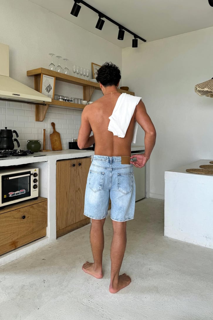 Eskitme Yırtık Model Kot Şort
