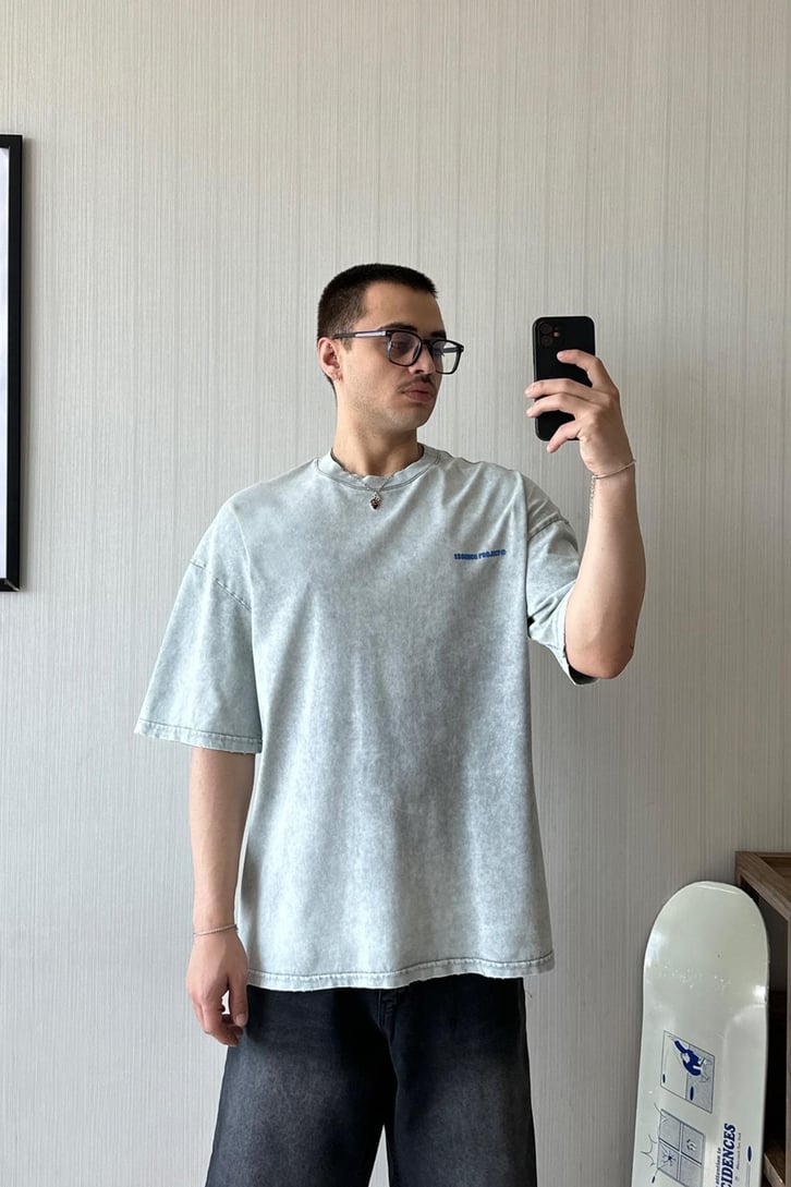 Essence Acid Wash Baskılı Oversize Tişört