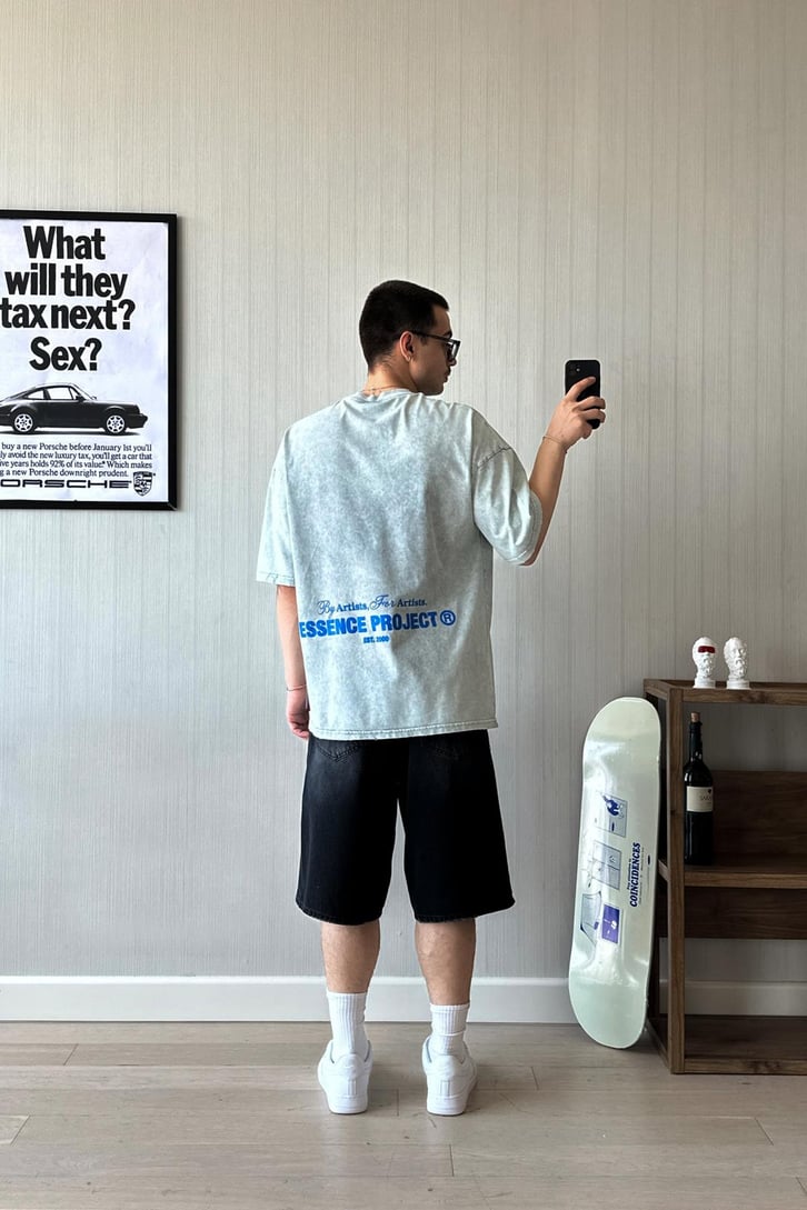 Essence Acid Wash Baskılı Oversize Tişört