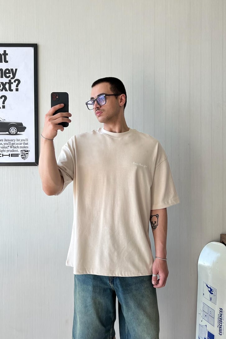 Essence Baskılı Oversize Tişört